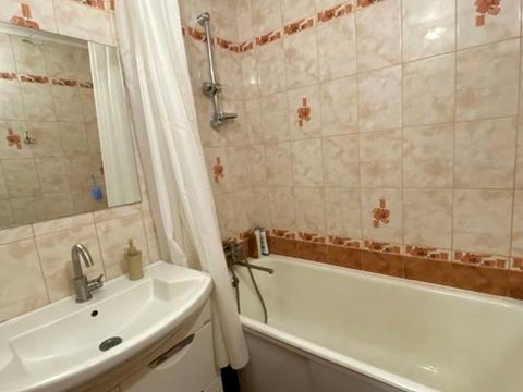 квартира за адресою Петра Григоренка просп. (Маршала Жукова), 23