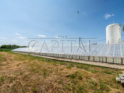 комерційна за адресою Жовтнева, 1