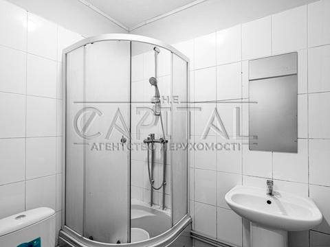 комерційна за адресою Жовтнева, 1