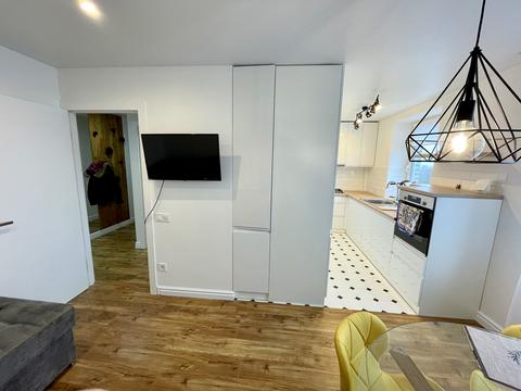 квартира за адресою Симона Петлюри вул. (), 4