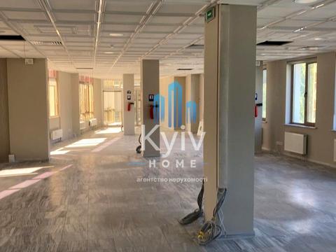 комерційна за адресою Глибочицька вул., 99а