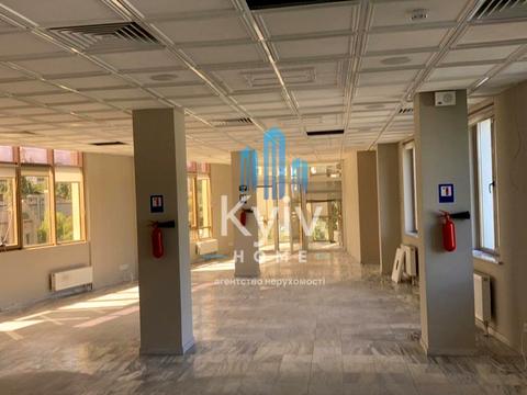 комерційна за адресою Глибочицька вул., 99а