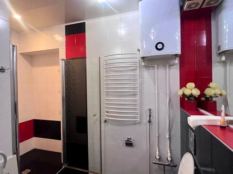 квартира за адресою Одеської громади вул. (Авдєєва-Чорноморського), 2б