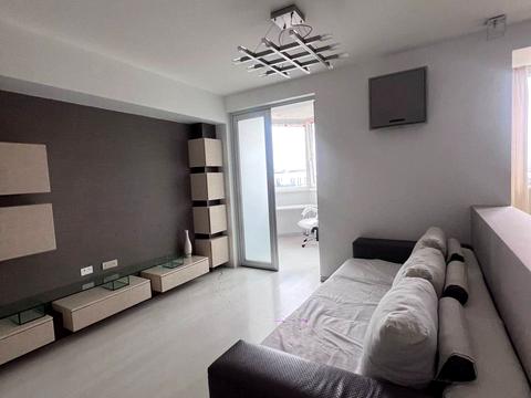 квартира за адресою Одеської громади вул. (Авдєєва-Чорноморського), 2б