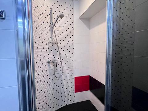 квартира за адресою Одеської громади вул. (Авдєєва-Чорноморського), 2б