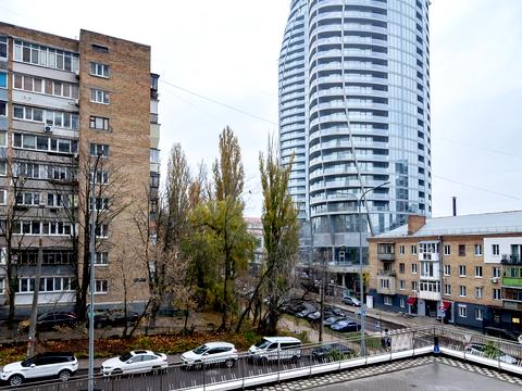 квартира за адресою Іоанна Павла II вул. (Патріса Лумумби), 11