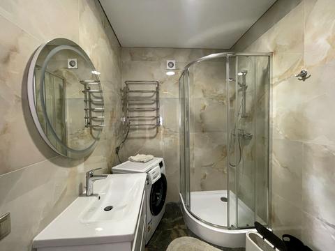 квартира за адресою Свободи просп., 5а