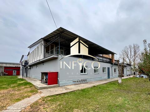 комерційна за адресою Автомобільна дорога, 10