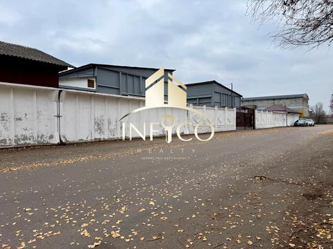 комерційна за адресою Автомобільна дорога, 10