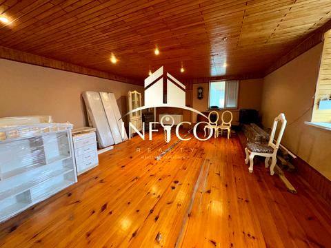 комерційна за адресою Автомобільна дорога, 10