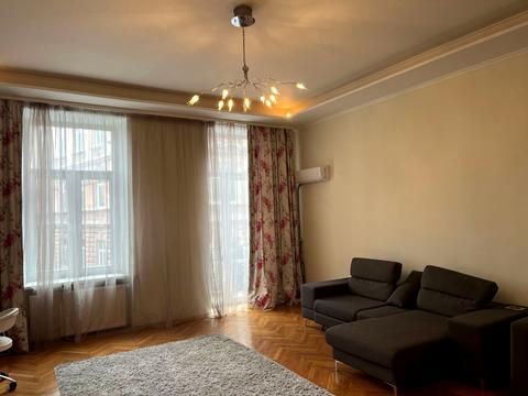 квартира за адресою Леся Мартовича вул., 10