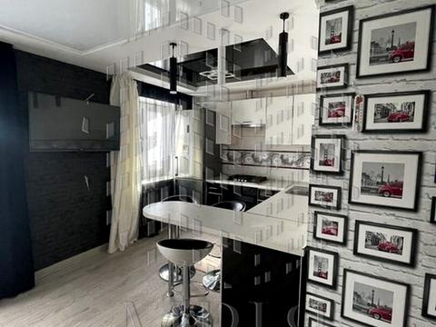 квартира по адресу Юбилейный просп. (50-летия ВЛКСМ), 76