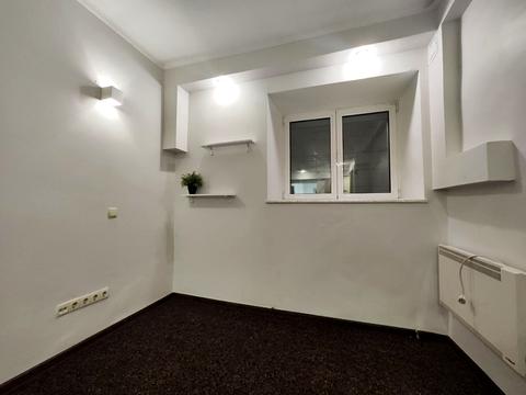 комерційна за адресою Рейтарська вул., 26