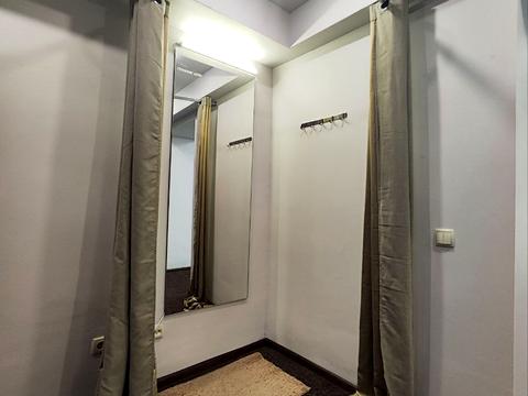 комерційна за адресою Рейтарська вул., 26