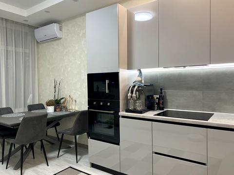 квартира за адресою Володимира Моссаковського вул. (Клари Цеткін), 7