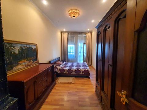 квартира за адресою Шептицьких вул., 5