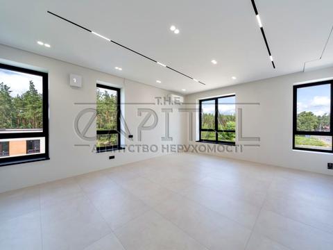 комерційна за адресою Київська вул., 11