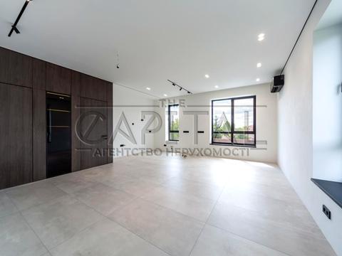 комерційна за адресою Київська вул., 11