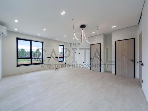 комерційна за адресою Київська вул., 11