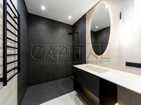 комерційна за адресою Київська вул., 11