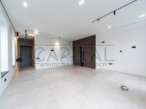 комерційна за адресою Київська вул., 11