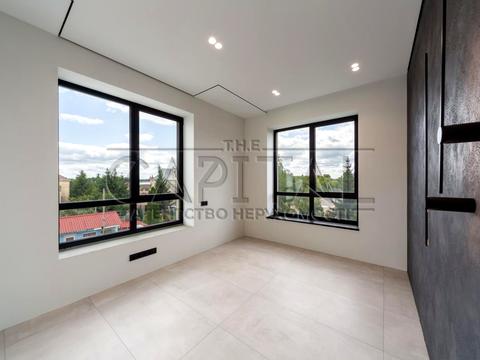 комерційна за адресою Київська вул., 11