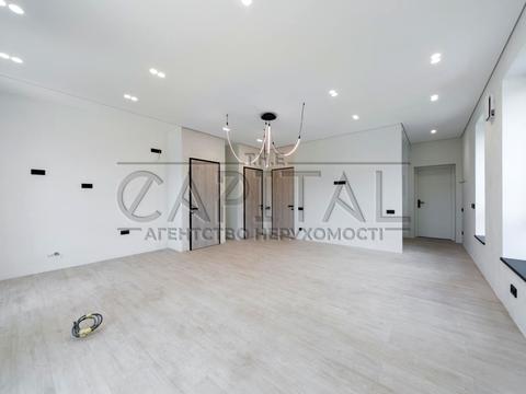 комерційна за адресою Київська вул., 11