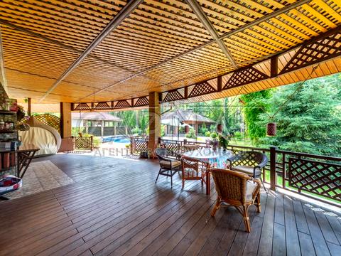 будинок за адресою Озерна, 1