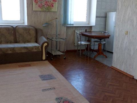 квартира за адресою Гімназійна набережна вул. (Червоношкільна набережна), 26