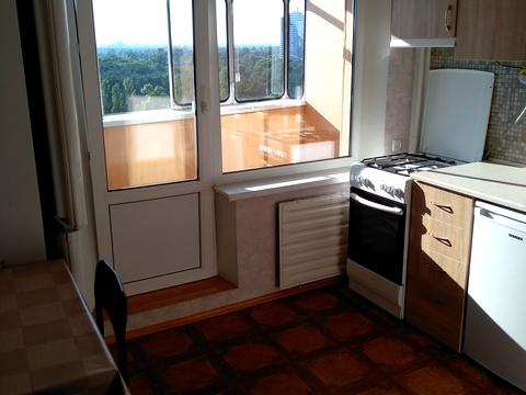 квартира за адресою Князя Романа Мстиславича вул. (Генерала Жмаченка), 8