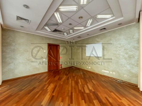 комерційна за адресою Дмитрівська вул., 92-94