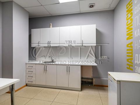 комерційна за адресою Світла вул., 3 к2