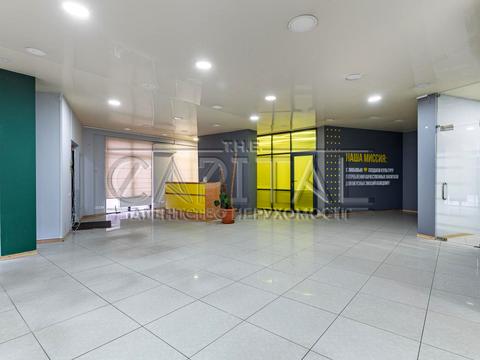 комерційна за адресою Світла вул., 3 к2