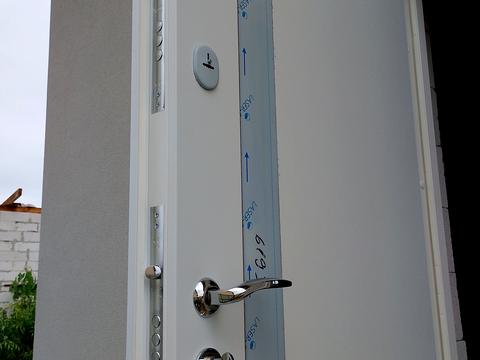 дом по адресу Романа Шухевича ул.