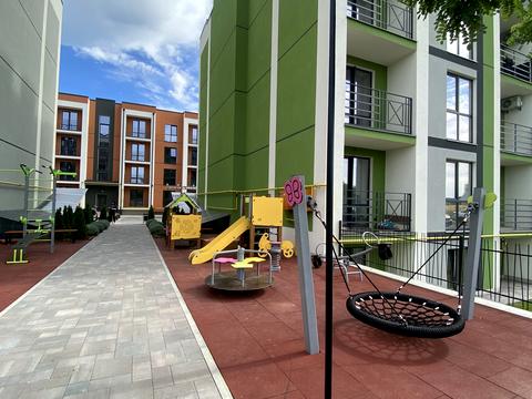 квартира за адресою Українська вул., 12/3