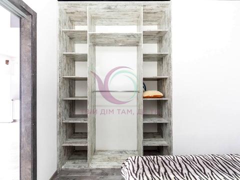 квартира за адресою Андрія Мельника вул., 10