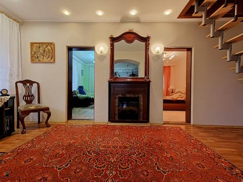 дом по адресу Центральна