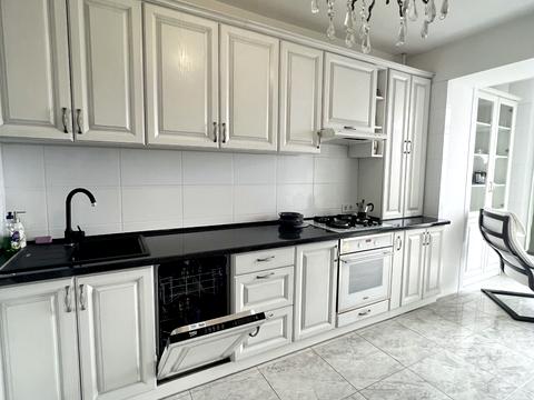 квартира за адресою Віктора Йови вул., 3