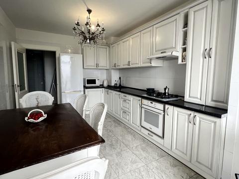 квартира за адресою Віктора Йови вул., 3