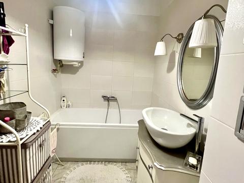 квартира за адресою Віктора Йови вул., 3