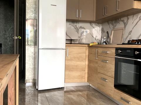 квартира за адресою В'ячеслава Чорновола вул., 14