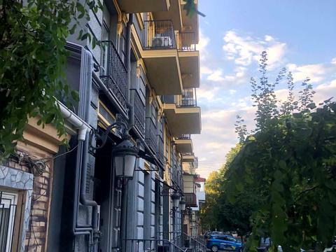 квартира за адресою В'ячеслава Чорновола вул., 14