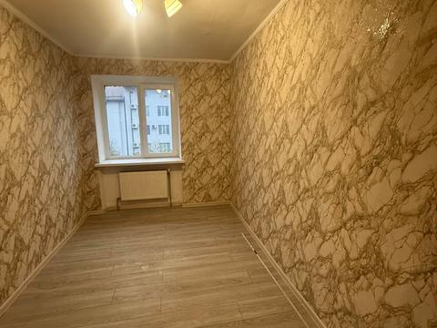 квартира за адресою Космонавтів вул., 130