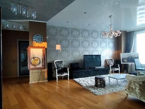 квартира за адресою Літературна вул., 1а