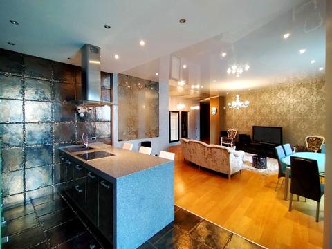 квартира за адресою Літературна вул., 1а