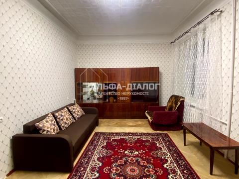 квартира за адресою Загорівська вул. (Багговутівська), 4