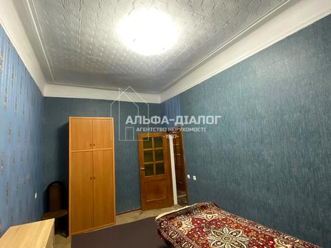 квартира за адресою Загорівська вул. (Багговутівська), 4