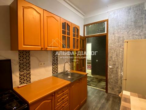 квартира за адресою Загорівська вул. (Багговутівська), 4