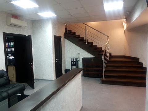 комерційна за адресою Прорізна вул., 14