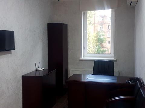 комерційна за адресою Прорізна вул., 14